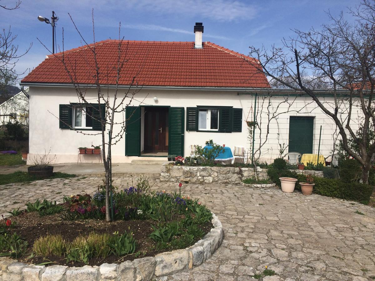 Holiday Home "Kike & Mara" Drniš Exterior foto