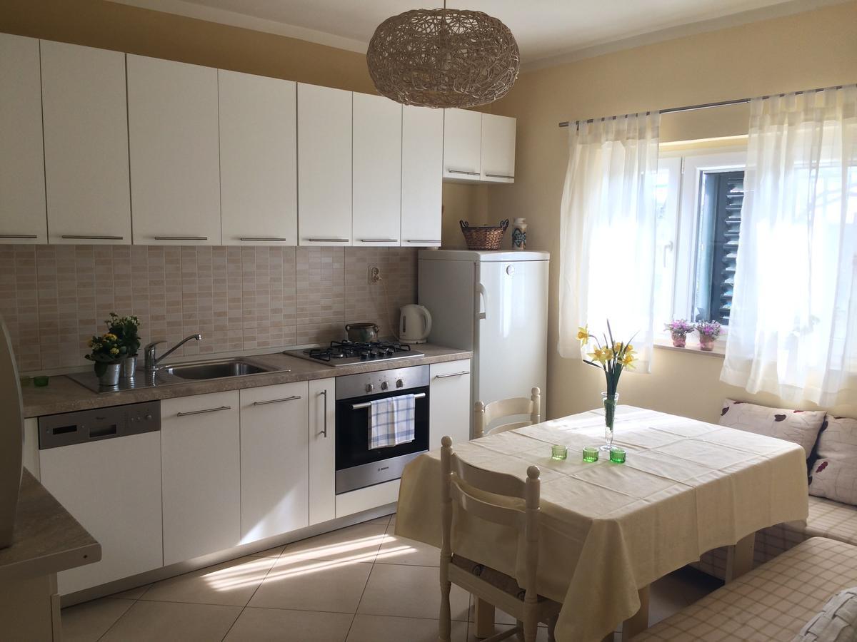 Holiday Home "Kike & Mara" Drniš Exterior foto